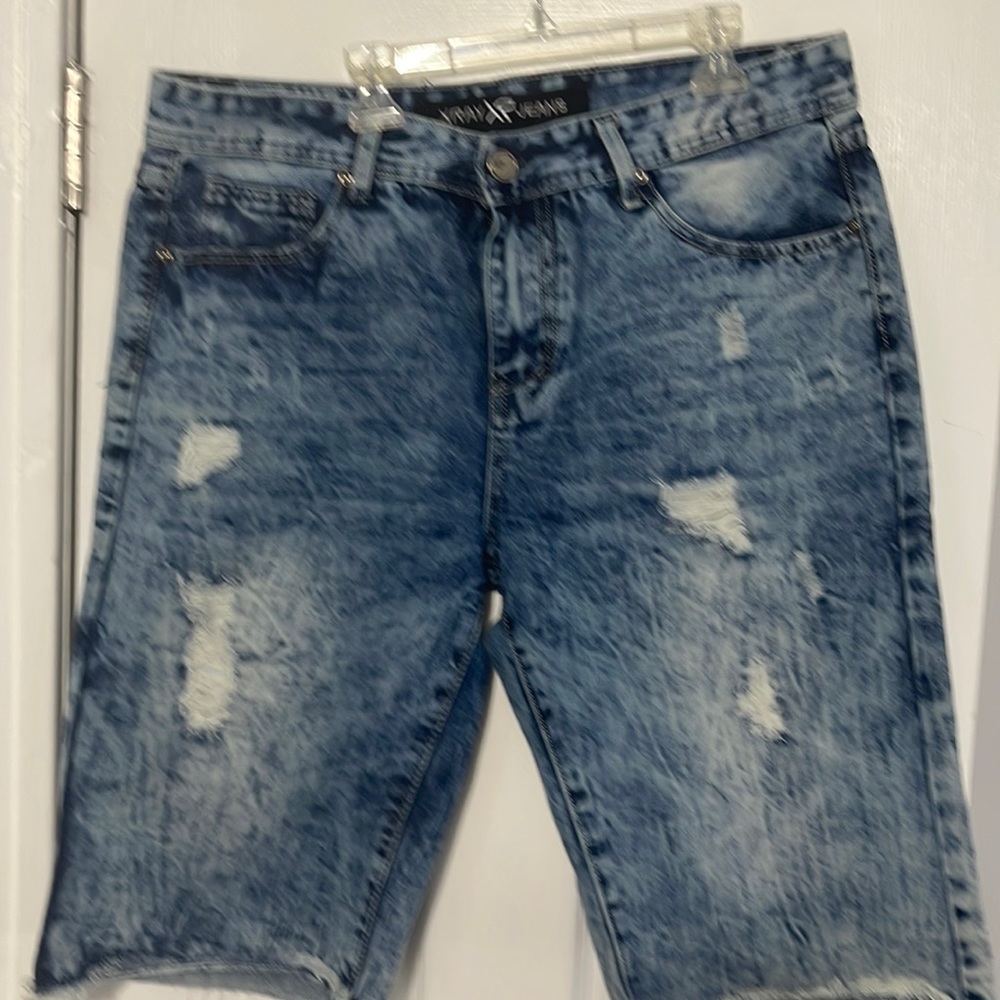 Destroyed denim men’s shorts